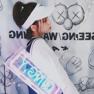 男生把小困困进男生困困里
